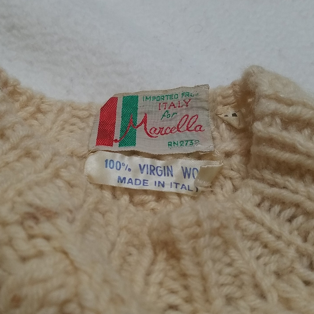 100% Virgin Wool Sweater - Picture 3 of 4